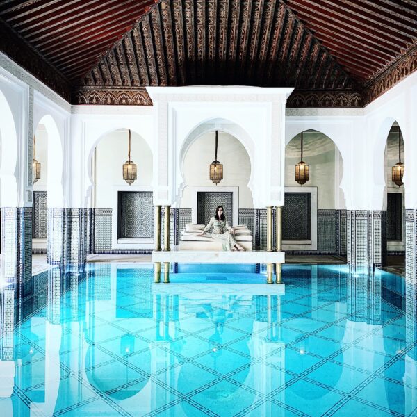 ¡Descubra las experiencias transformadoras que le esperan en este exquisito spa de lujo de Marrakech!